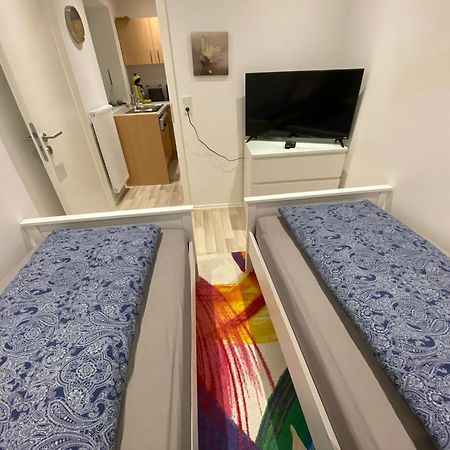 Schoen, Praktisch & Zentrale Lage Bergrheinfeld Buitenkant foto