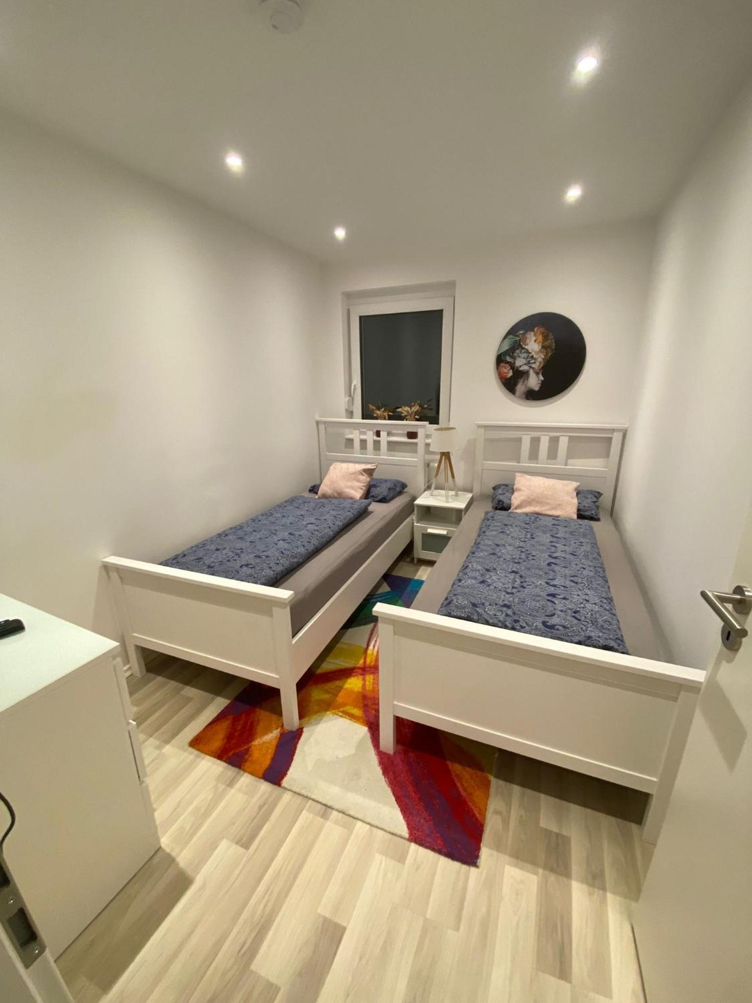 Schoen, Praktisch & Zentrale Lage Bergrheinfeld Buitenkant foto